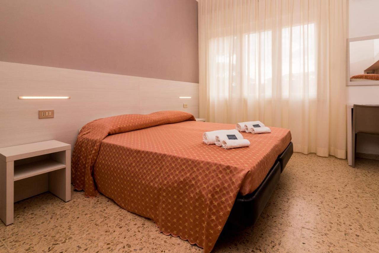 Hotel Lydia Cervia Ngoại thất bức ảnh