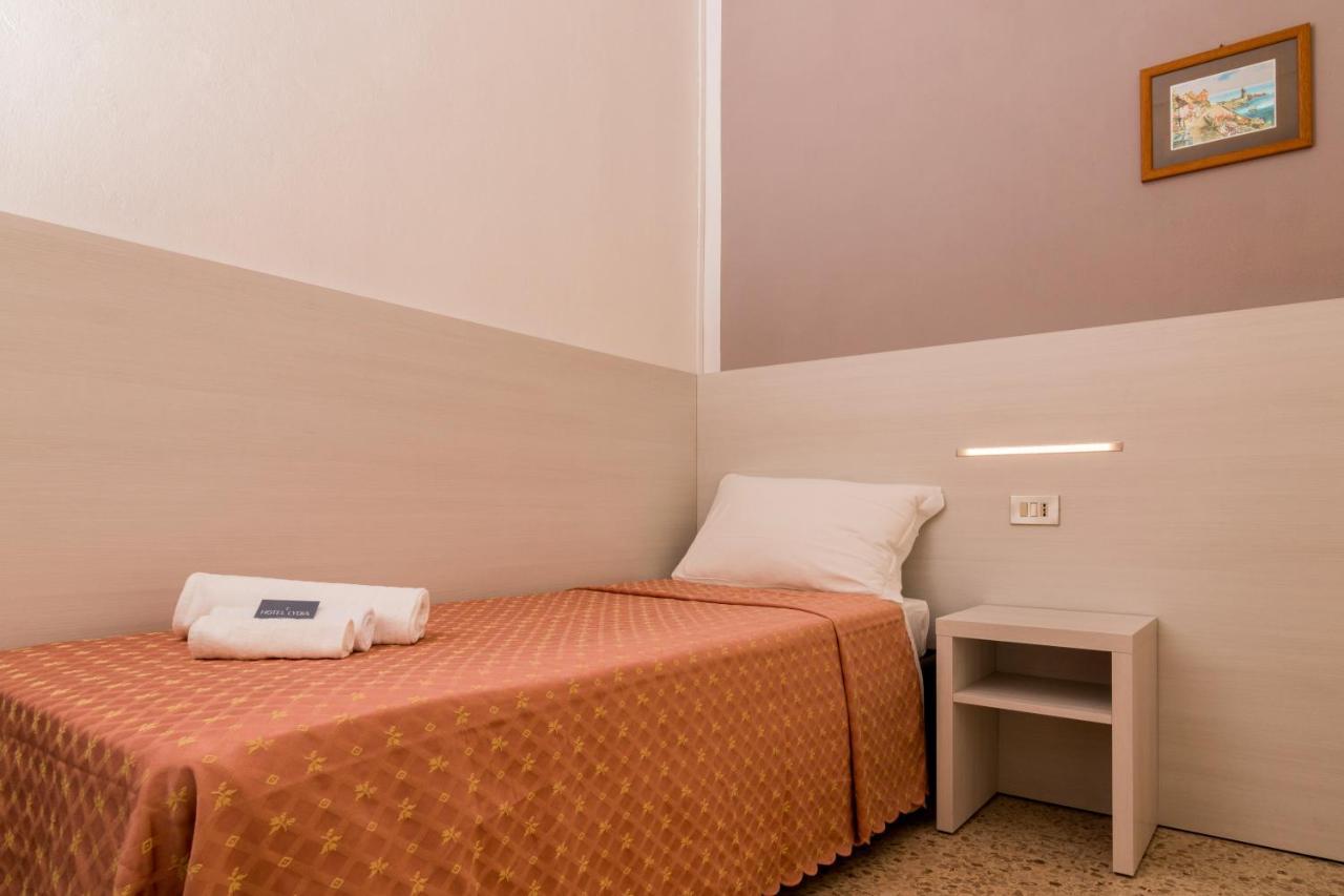 Hotel Lydia Cervia Ngoại thất bức ảnh