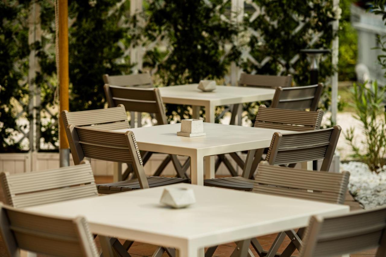 Hotel Lydia Cervia Ngoại thất bức ảnh